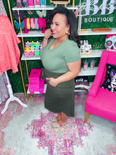 Load image into Gallery viewer, Self Tie Tulip Hem Skirt With Pockets R2B6
