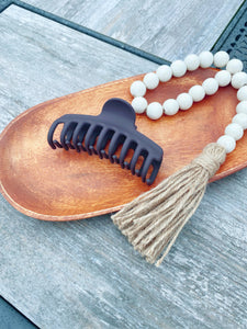 Neutral Hair Claw