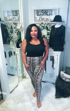 Load image into Gallery viewer, Sassy Snake Skin Leggings