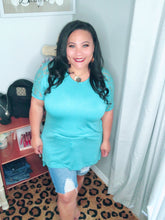 Load image into Gallery viewer, Cloe Laced Sleeve Top