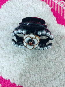 Chic Hair Clip